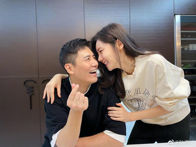 高中生带哪个颜色好